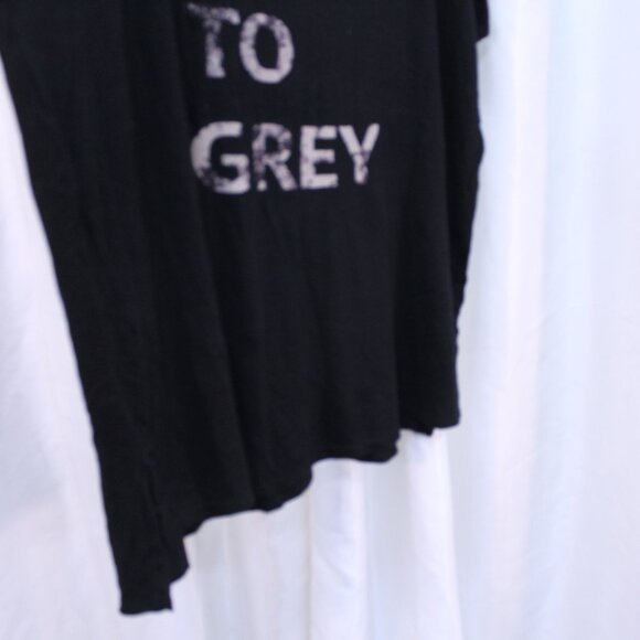 Ellos Black Tee with Silver Text - Picture 3 of 9